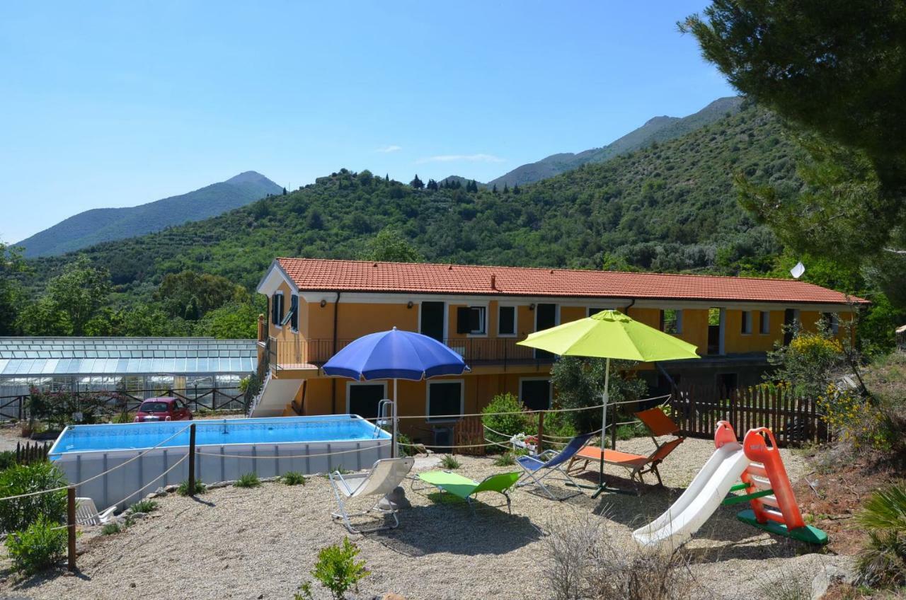 Agriturismo Tendapiccola Ceriale Exterior foto